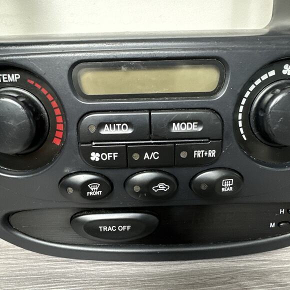 2002-2005 Toyota Sequoia AC Heater Temp Climate Control Switch 84010-0C161 - Picture 5 of 12